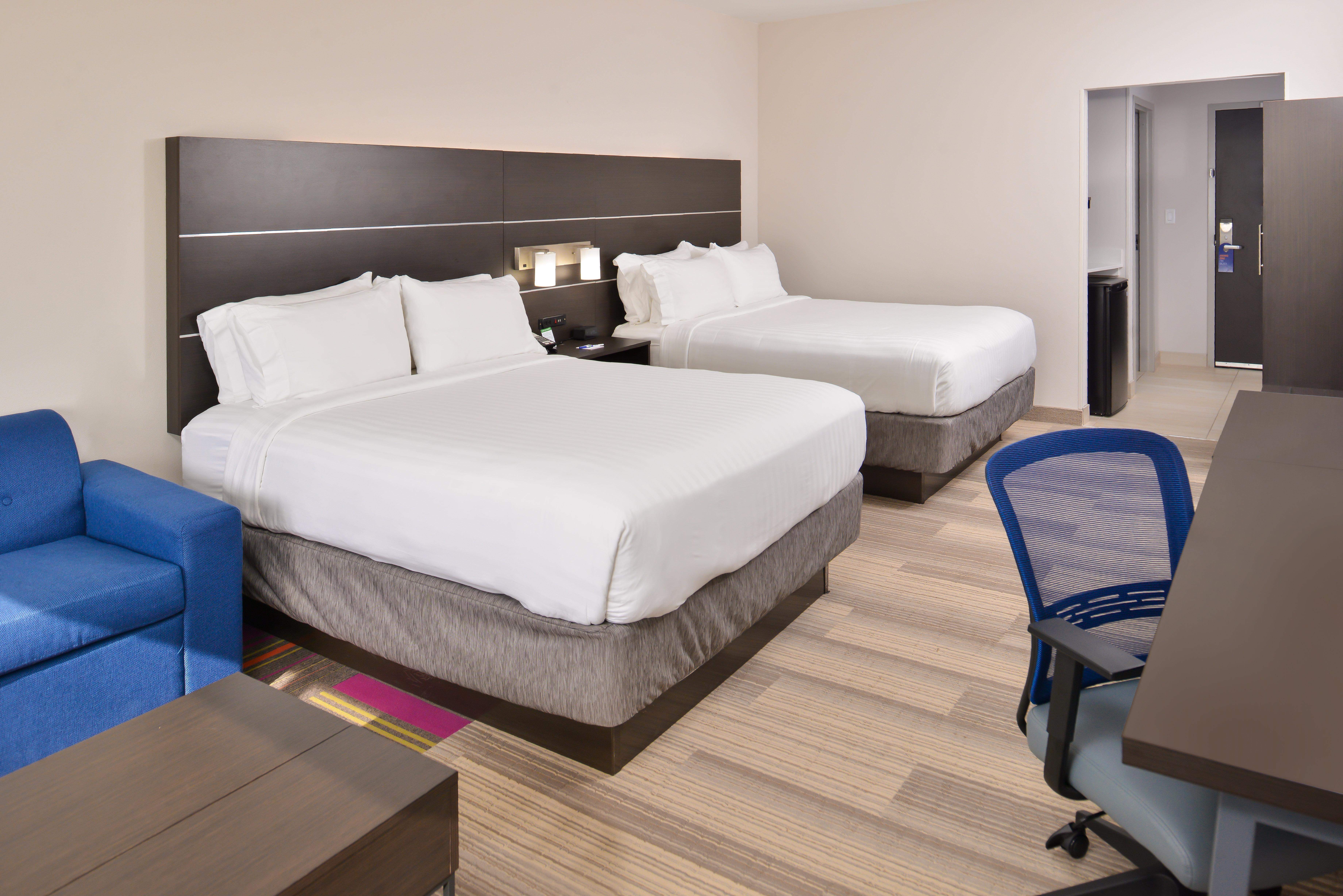 Holiday Inn Express & Suites - Kansas City - Lee'S Summit By Ihg Buitenkant foto