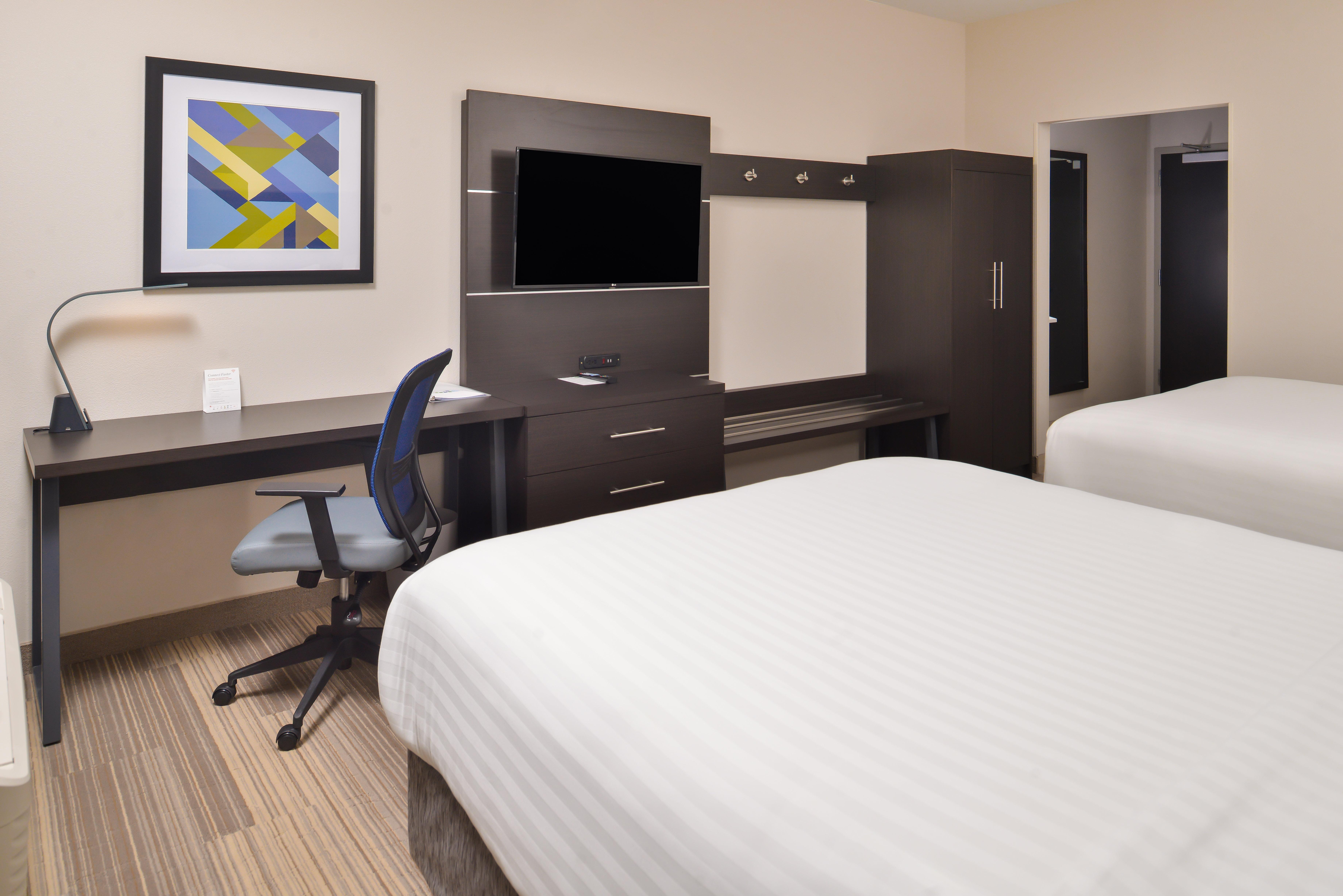 Holiday Inn Express & Suites - Kansas City - Lee'S Summit By Ihg Buitenkant foto